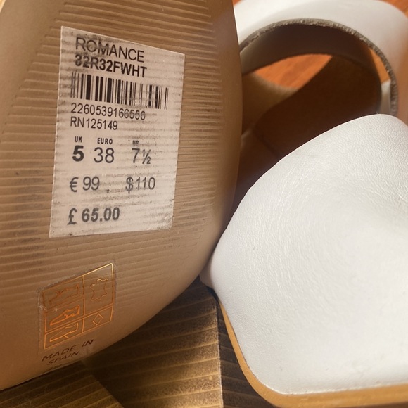 Topshop Block Heel ROMANCE - Picture 3 of 3